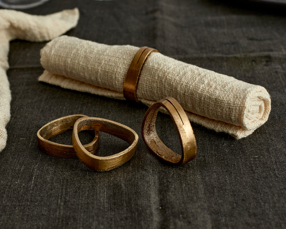 Tyra Brass Napkin Rings – Set of 4 Gold Wedding Table Decor